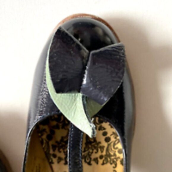 Canela by  Hush Puppies Navy Blue PAtent LEather Mary Jane Heels 38 - Picture 7 of 13